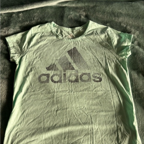 Lot Of 2 Girls T Shirts Size Large. Nike And Adidas - Picture 5 of 7